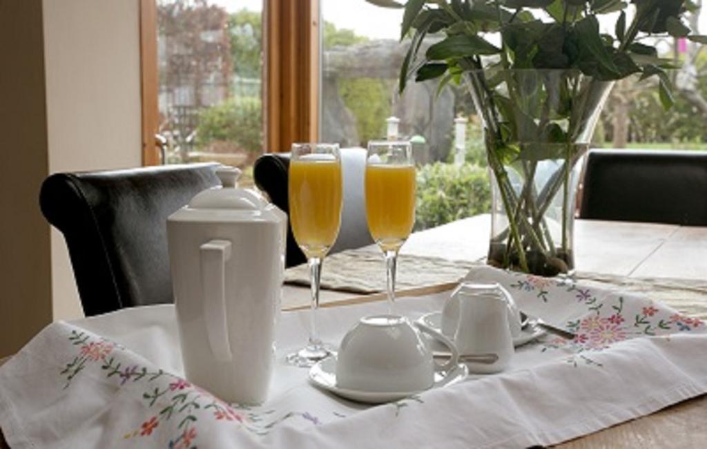 San Juan B&B Cloghran Ngoại thất bức ảnh